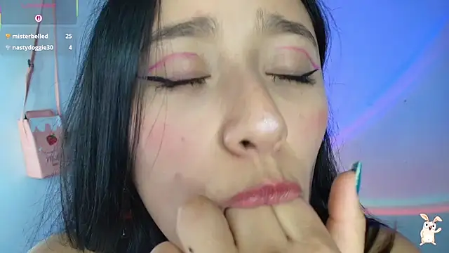 Hinata 21  online show from November 3, 9:07 pm