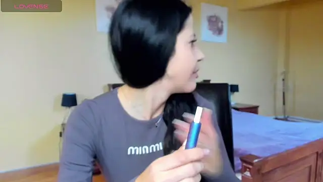 Malibu J online show from November 13, 8:40 am