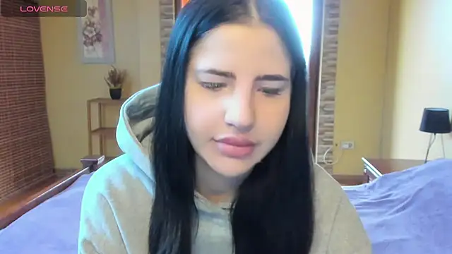 Malibu J online show from October 30, 7:50 am