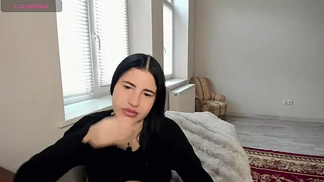 Malibu J online show from December 2, 8:27 am