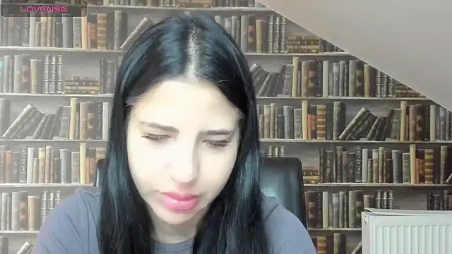 Malibu J online show from November 7, 8:52 am