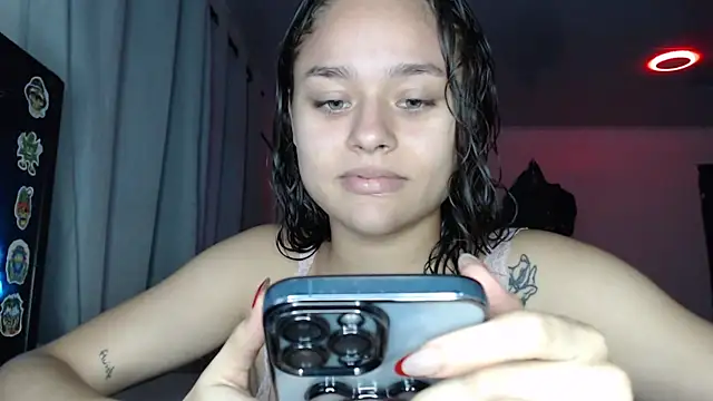 LittleCheerry69 online show from December 3, 2:49 pm