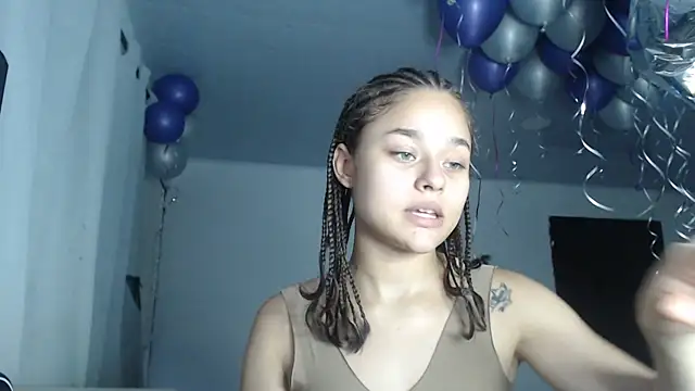 LittleCheerry69 online show from November 26, 3:34 pm