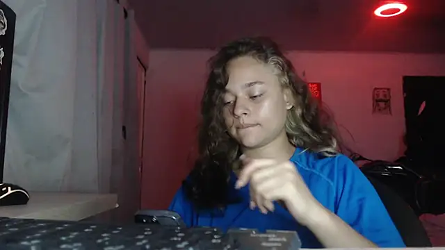 LittleCheerry69 online show from January 7, 10:20 am