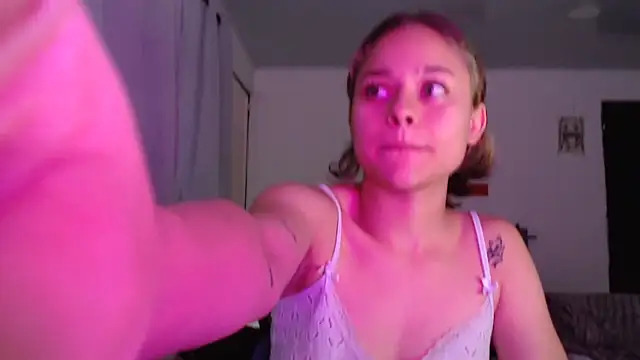 LittleCheerry69 online show from February 28, 2:06 pm