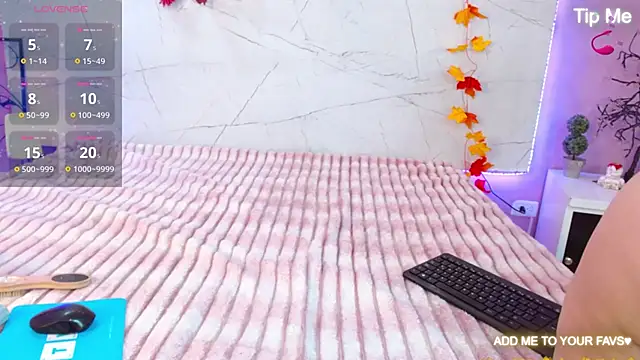 GABRIELLFOSTER online show from November 22, 12:26 pm