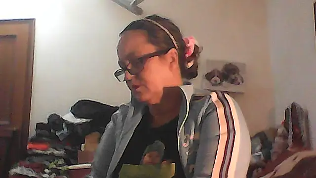 Snapshot of DOLCECOPPIA2025 chatting on November 1, 3:02 am DOLCECOPPIA2025 online show from November 1, 3:02 am