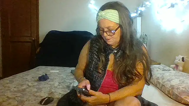 Snapshot of DOLCECOPPIA2025 chatting on December 15, 4:29 am DOLCECOPPIA2025 online show from December 15, 4:29 am