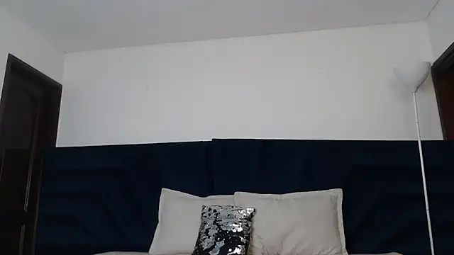 Snapshot of Brigith24 chatting on October 15, 3:27 am Brigith24 online show from October 15, 3:27 am