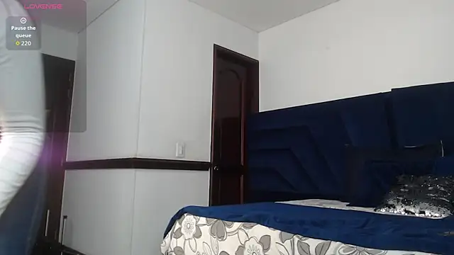 Snapshot of Brigith24 chatting on November 9, 2:59 am Brigith24 online show from November 9, 2:59 am