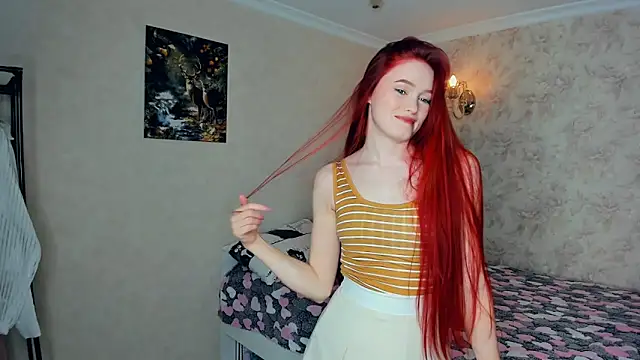 Red FoxGirl online show from October 3, 5:03 pm