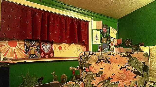 HippieDad333 online show from May 6, 9:13 am