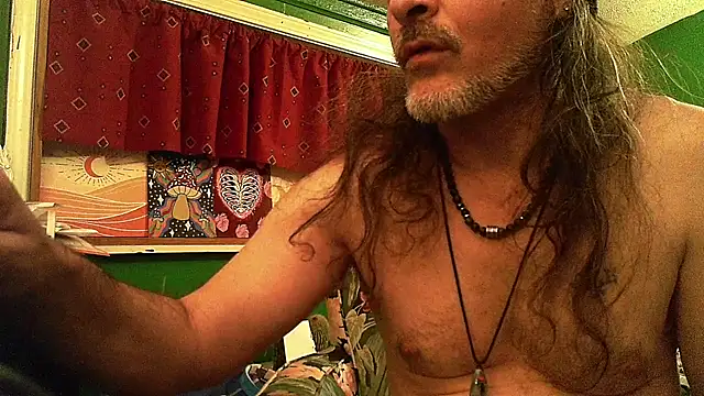 HippieDad333 online show from May 4, 9:12 am