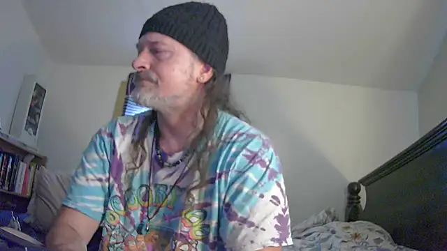 HippieDad333 online show from May 16, 10:09 pm