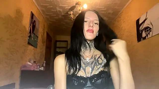 NamBraun online show from October 22, 5:12 pm