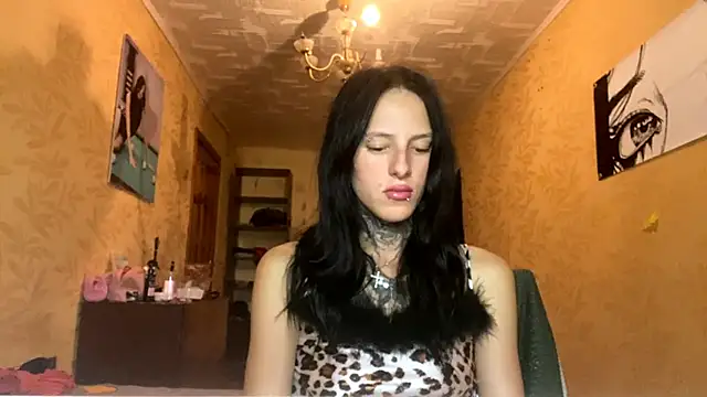 NamBraun online show from October 19, 5:05 pm