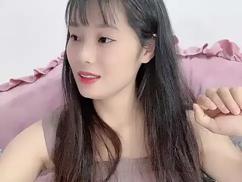 Snapshot of Lie_liee chatting on November 10, 1:05 pm Lie liee online show from November 10, 1:05 pm