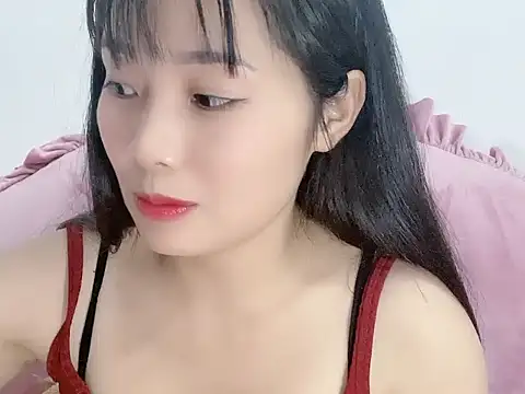 Snapshot of Lie_liee chatting on December 2, 1:39 am Lie liee online show from December 2, 1:39 am