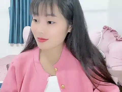 Snapshot of Lie_liee chatting on November 14, 12:42 pm Lie liee online show from November 14, 12:42 pm