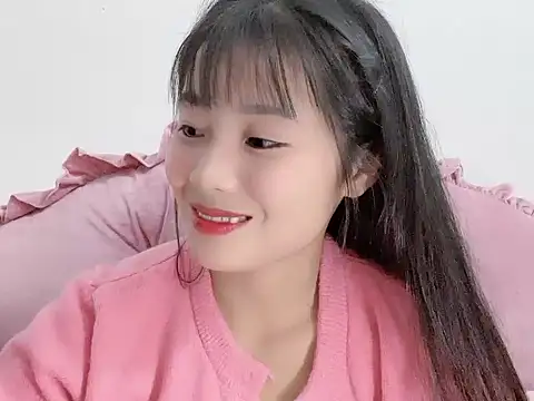 Snapshot of Lie_liee chatting on November 17, 1:04 pm Lie liee online show from November 17, 1:04 pm