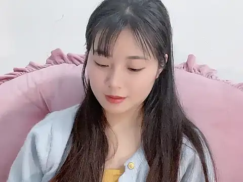 Lie liee online show from February 11, 9:03 pm