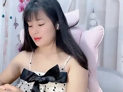 Snapshot of Lie_liee chatting on July 16, 12:40 am Lie liee online show from July 16, 12:40 am