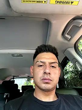 Snapshot of juanjR11 chatting on September 27, 4:35 pm juanjR11 online show from September 27, 4:35 pm