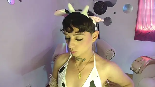 Snapshot of David_Fox01 chatting on November 10, 7:19 pm David Fox01 online show from November 10, 7:19 pm