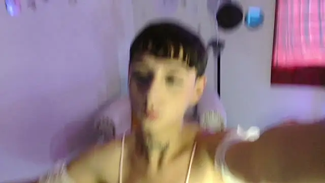 Snapshot of David_Fox01 chatting on November 9, 6:56 pm David Fox01 online show from November 9, 6:56 pm