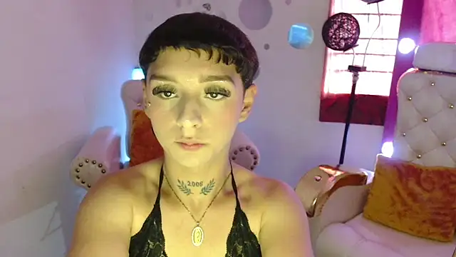 Snapshot of David_Fox01 chatting on November 21, 7:02 pm David Fox01 online show from November 21, 7:02 pm