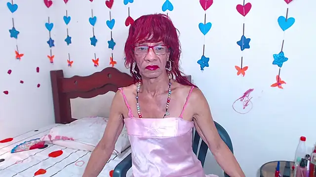 lorenacapelli online show from February 6, 2:57 pm