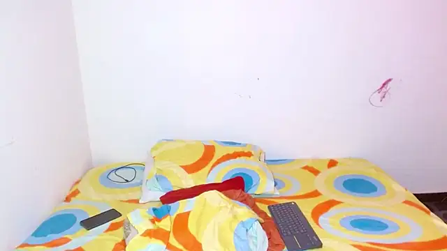 lorenacapelli online show from November 6, 11:03 am