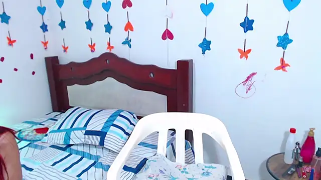 lorenacapelli online show from April 3, 2:07 am