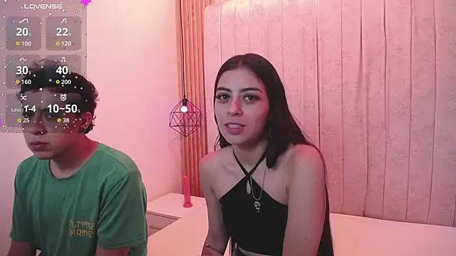 Snapshot of jakeyariana chatting on October 22, 7:57 pm jakeyariana online show from October 22, 7:57 pm
