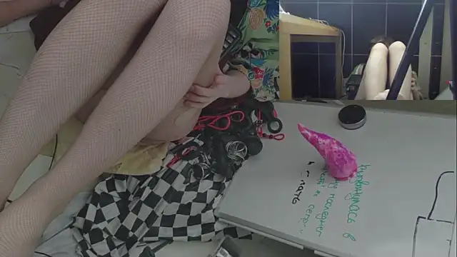 LilithsEve online show from September 28, 11:39 am