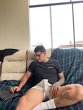 roa alee online show from November 5, 7:17 pm