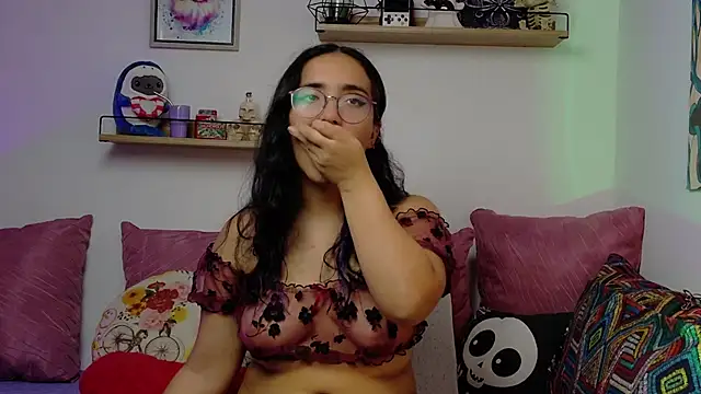 LucyDerby online show from November 14, 12:14 am