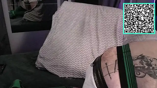 hungbot online show from March 8, 10:46 pm