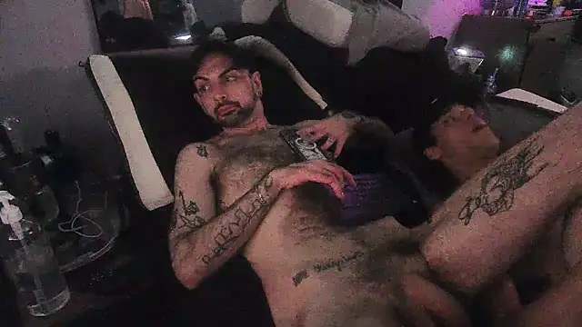 hungbot online show from November 16, 9:14 am