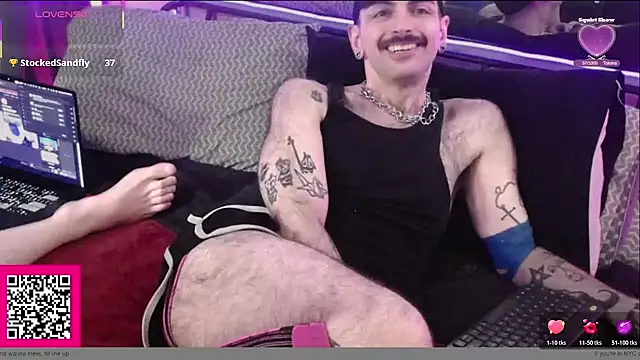 hungbot online show from March 23, 11:04 pm