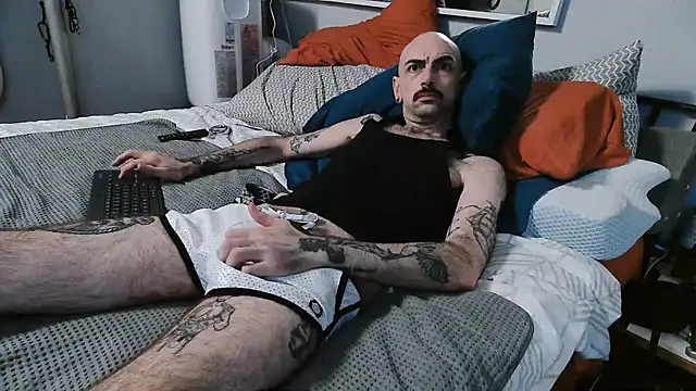 hungbot online show from October 7, 6:25 am