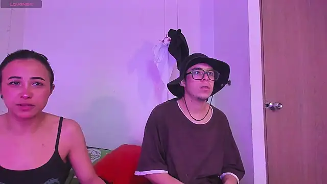 Snapshot of Dirty_Pleasure69 chatting on November 5, 8:34 pm Dirty Pleasure69 online show from November 5, 8:34 pm