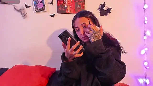 Snapshot of Dirty_Pleasure69 chatting on October 22, 10:30 pm Dirty Pleasure69 online show from October 22, 10:30 pm