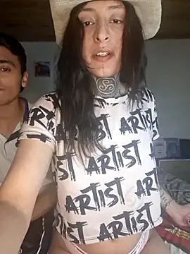 Snapshot of Harley_Miller_ chatting on March 31, 11:40 pm Harley Miller online show from March 31, 11:40 pm