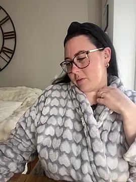 Ruby-Black online show from March 25, 9:30 am