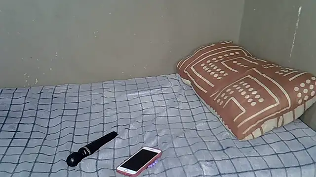 Bellabootie online show from January 10, 9:32 pm