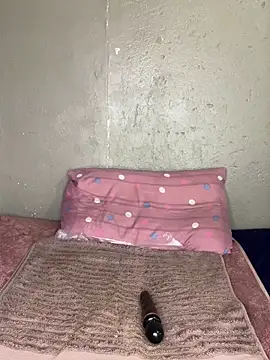 Bellabootie online show from February 19, 10:01 am