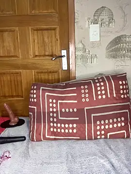 Bellabootie online show from April 13, 6:06 am