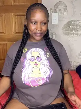 Bellabootie online show from April 4, 5:30 pm