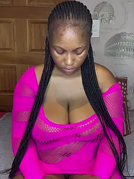 Bellabootie online show from April 10, 8:27 pm